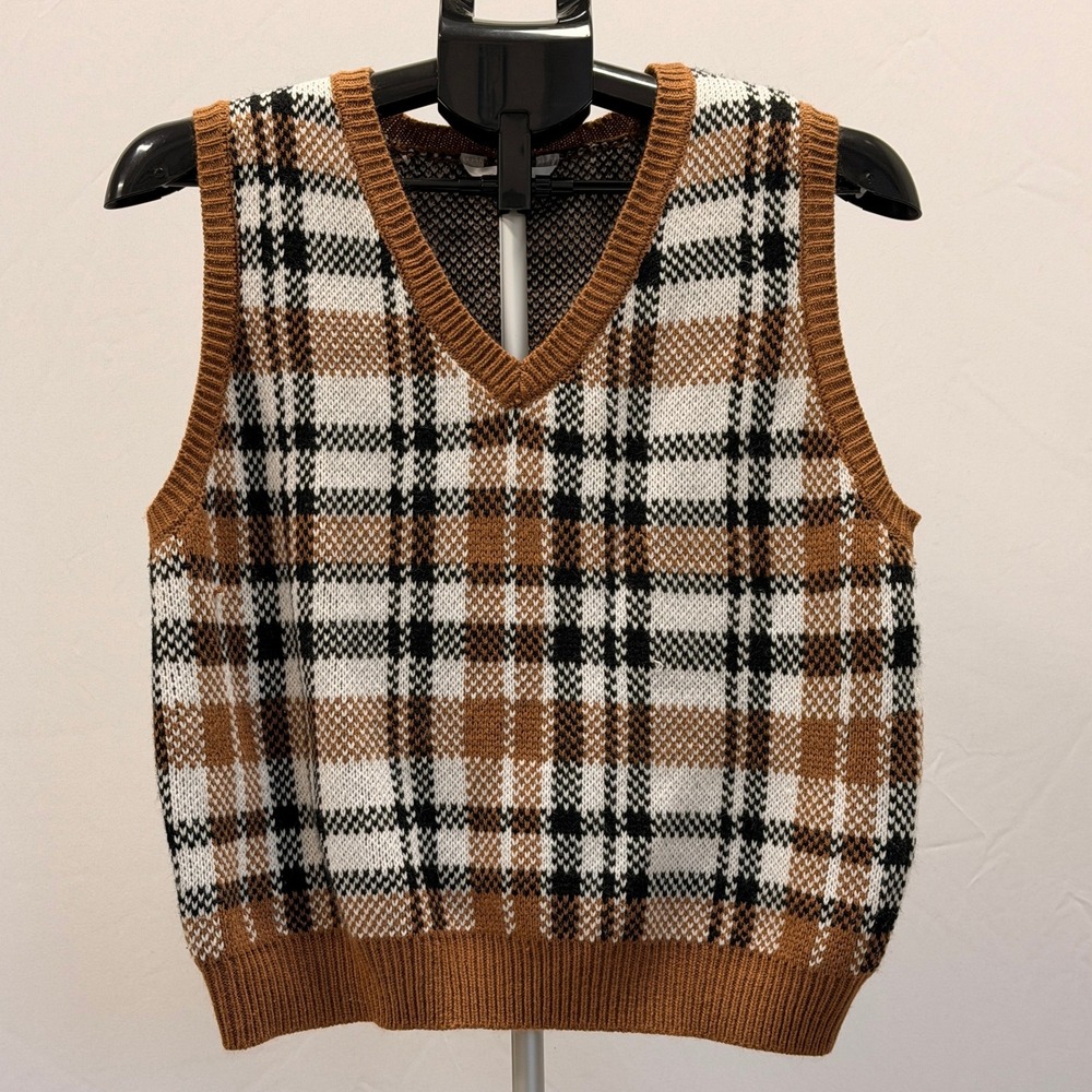 No Boundaries Plaid V Neck Sweater Vest‎ Women's XL Tan Brown White Black Knit